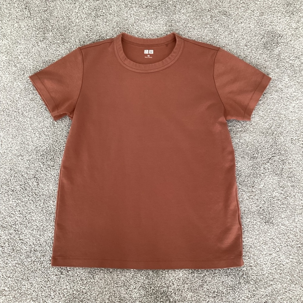 (FREE WITH OTHER PURCHASE) Uniqlo U Terracotta Brown T-Shirt